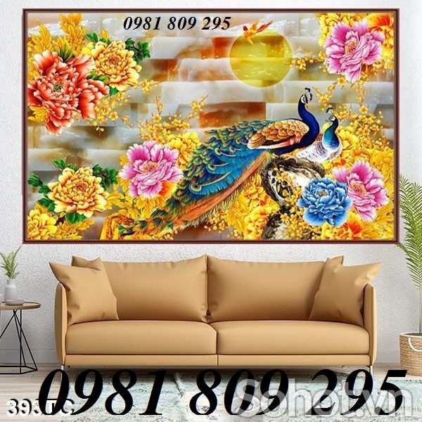 Gạch tranh con công trang trí JP8547