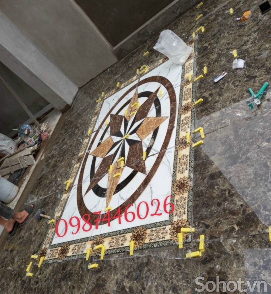 Gạch thảm nền nhà khắc vàng