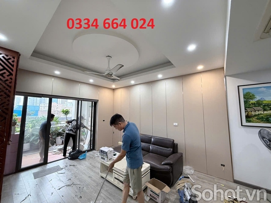 Ốp tường tấm than tre đẹp phòng khách