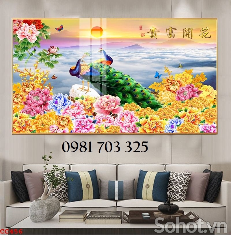 Tranh gạch phong thủy chim công