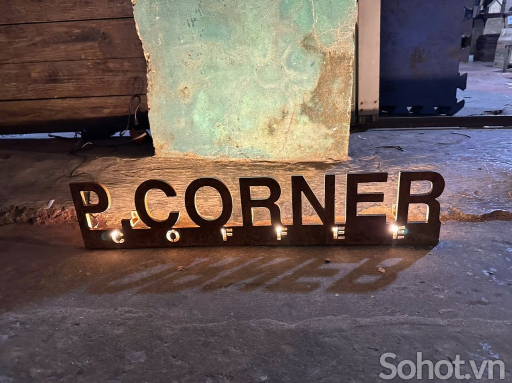 P.Corner