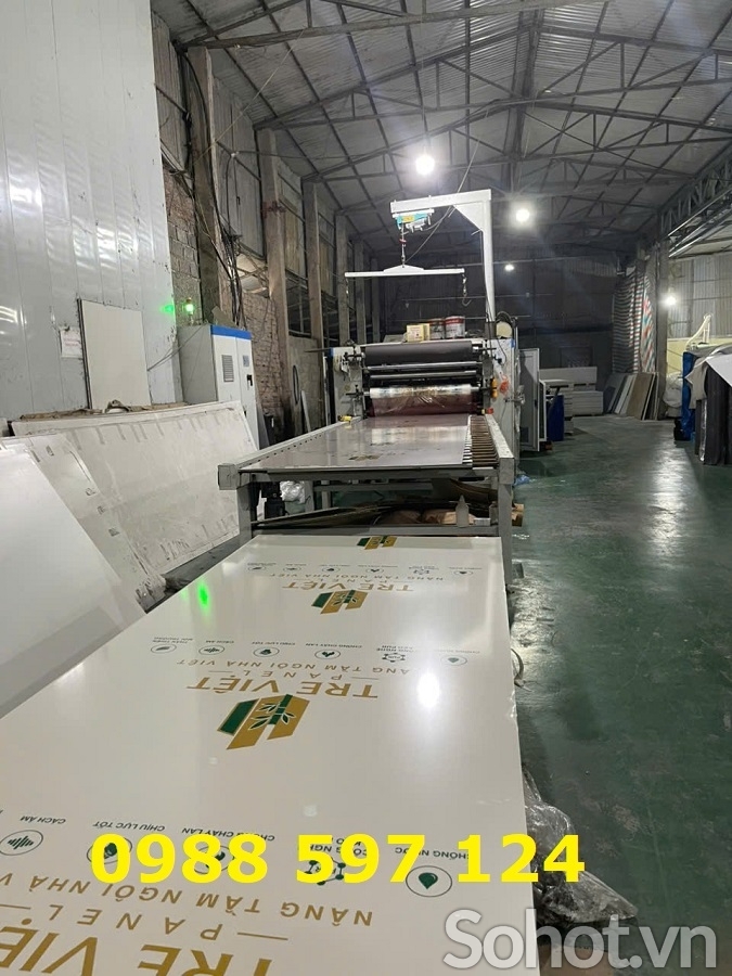Ốp tường tấm than tre đẹp phòng khách