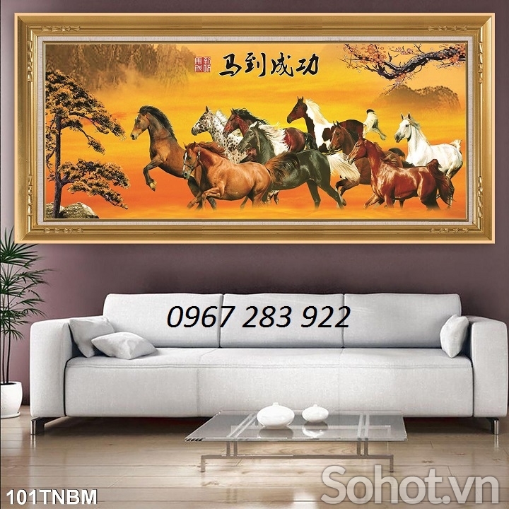 Tranh mã đáo thành công gạch men trang trí
