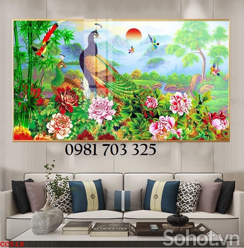 Tranh gạch phong thủy chim công