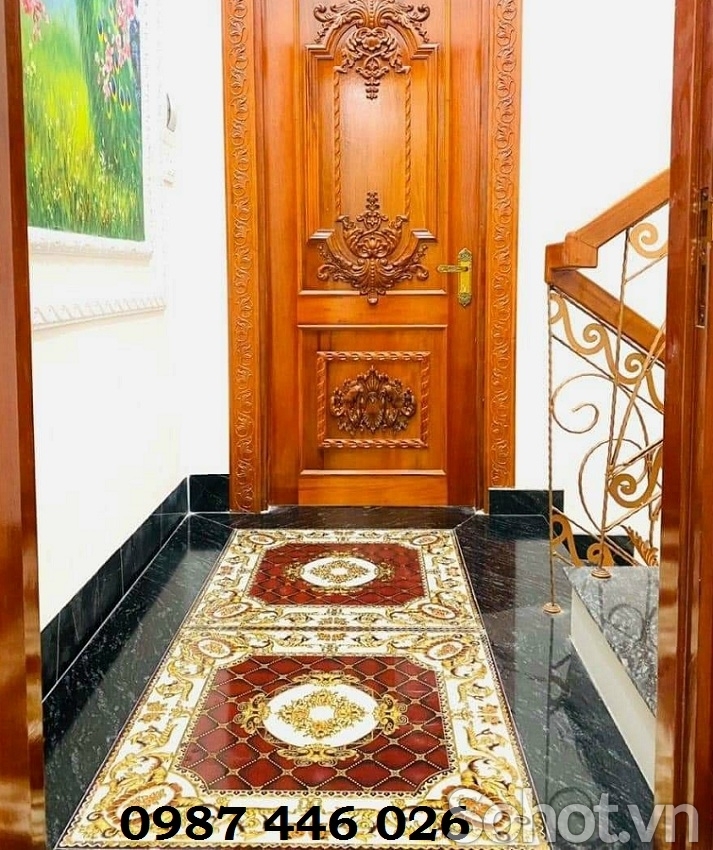 Gạch thảm lát hành lang