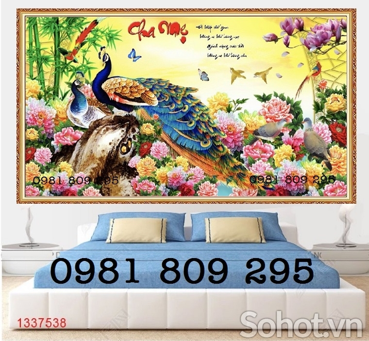 Tranh gạch , gạch ốp tường 3d chim công