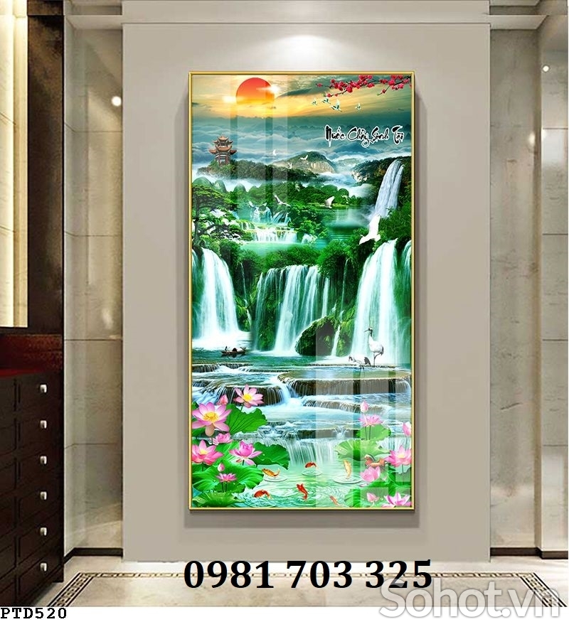 Tranh gạch thác nước khổ đứng