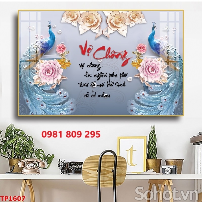 Gạch tranh ốp phòng ngủ chim công