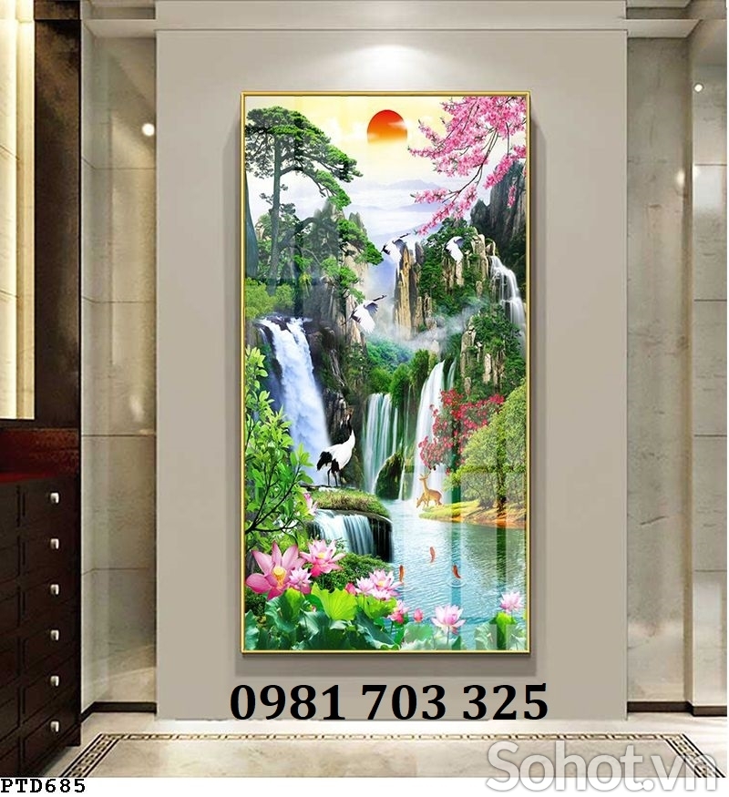 Tranh gạch thác nước khổ đứng