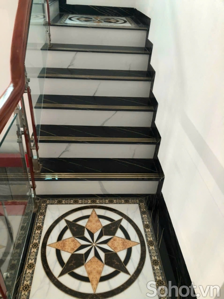 Gạch men họa tiết