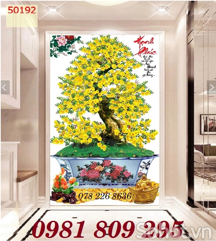 Tranh gạch men hoa mai trang trí