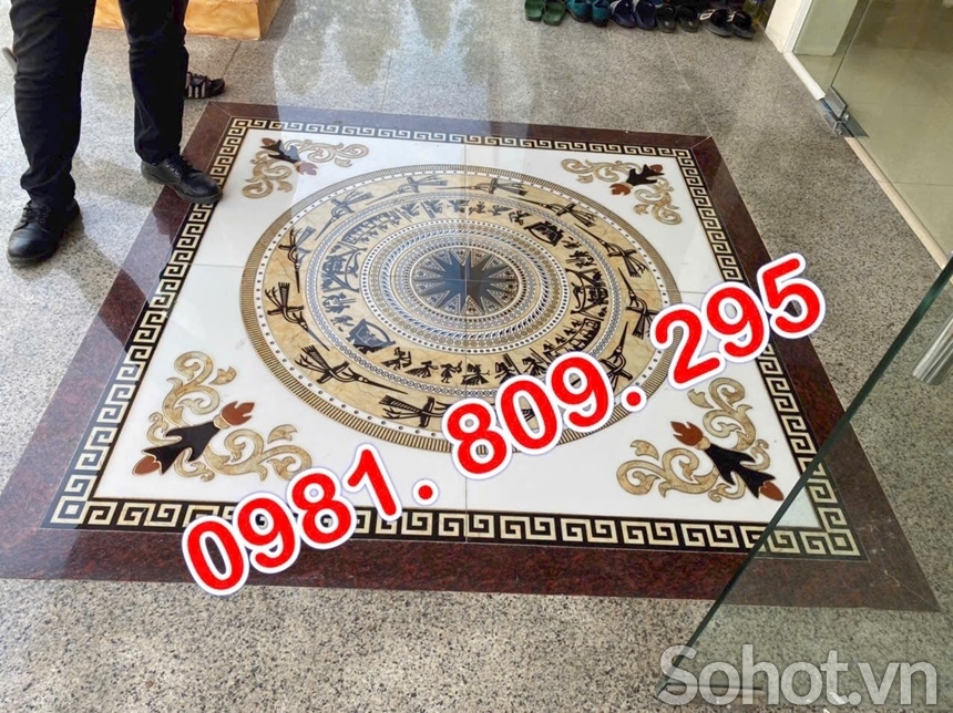 Gạch thảm, thảm lát nền vuông khắc kim