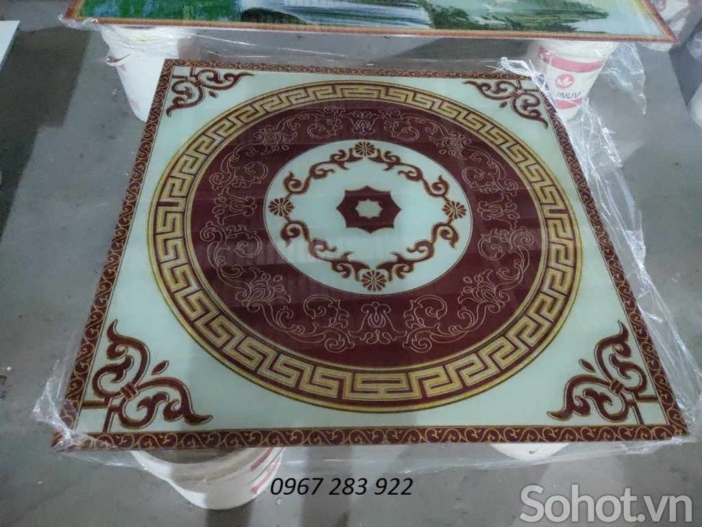 Thảm kính trang trí sàn thang máy