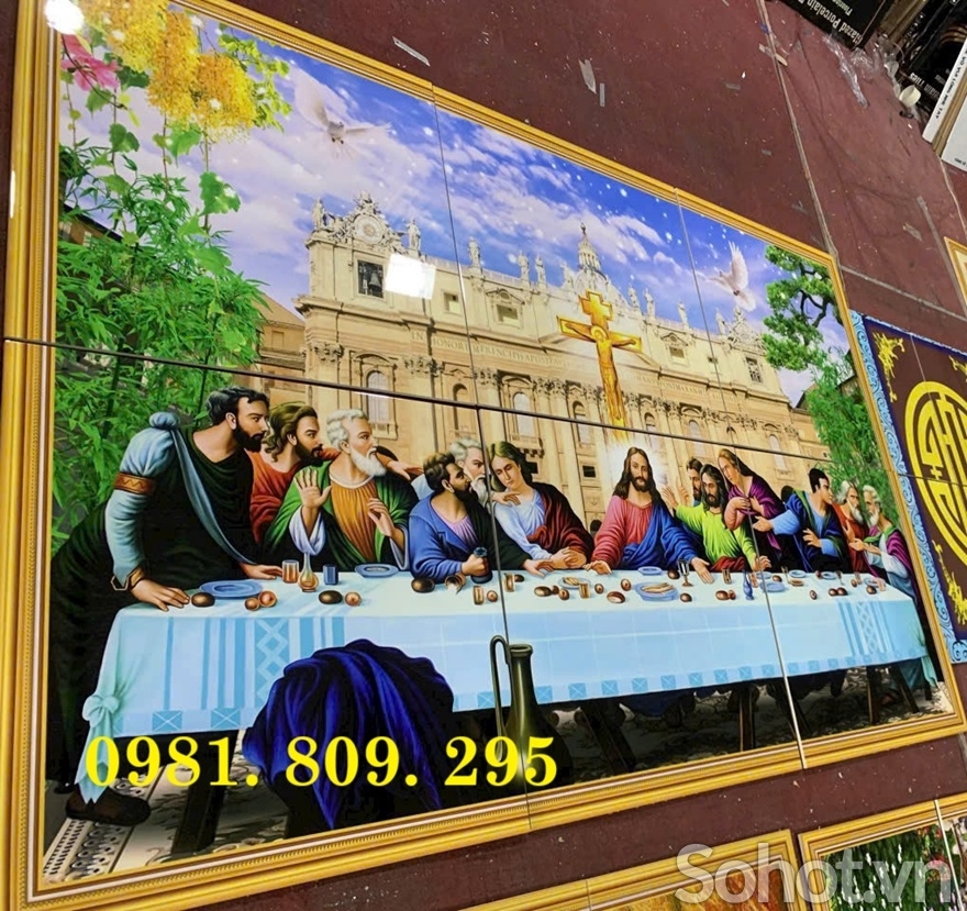 Gạch ốp tường tranh gạch công giáo