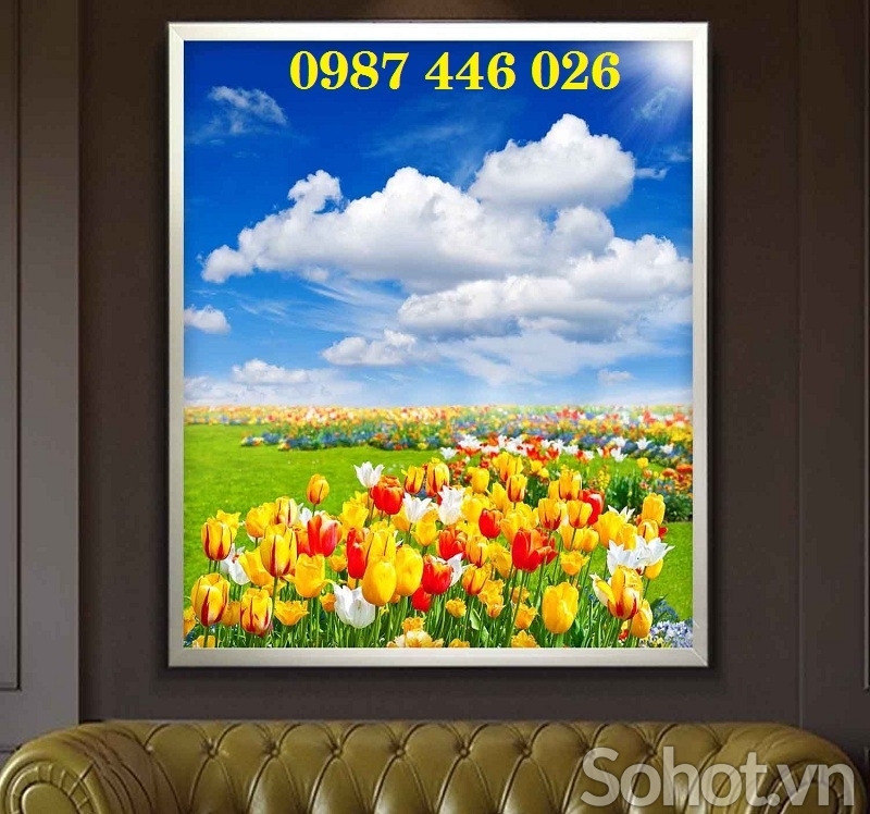 Tranh gạch men vườn hoa tuylip