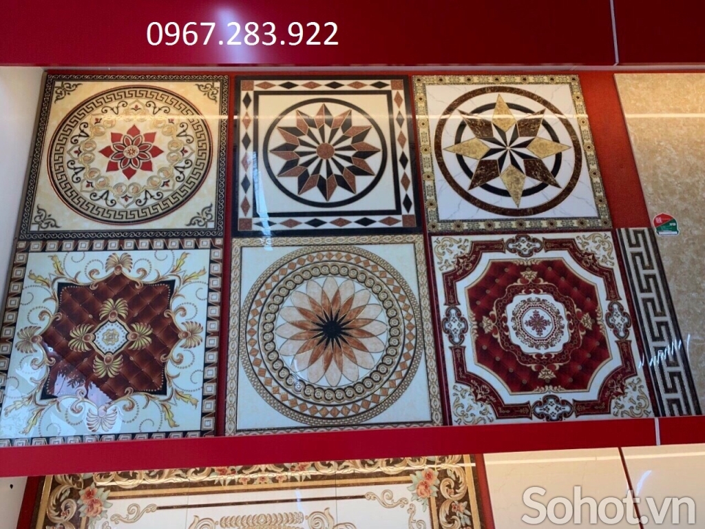 Chiếu nghỉ gạch men trang trí cầu thang