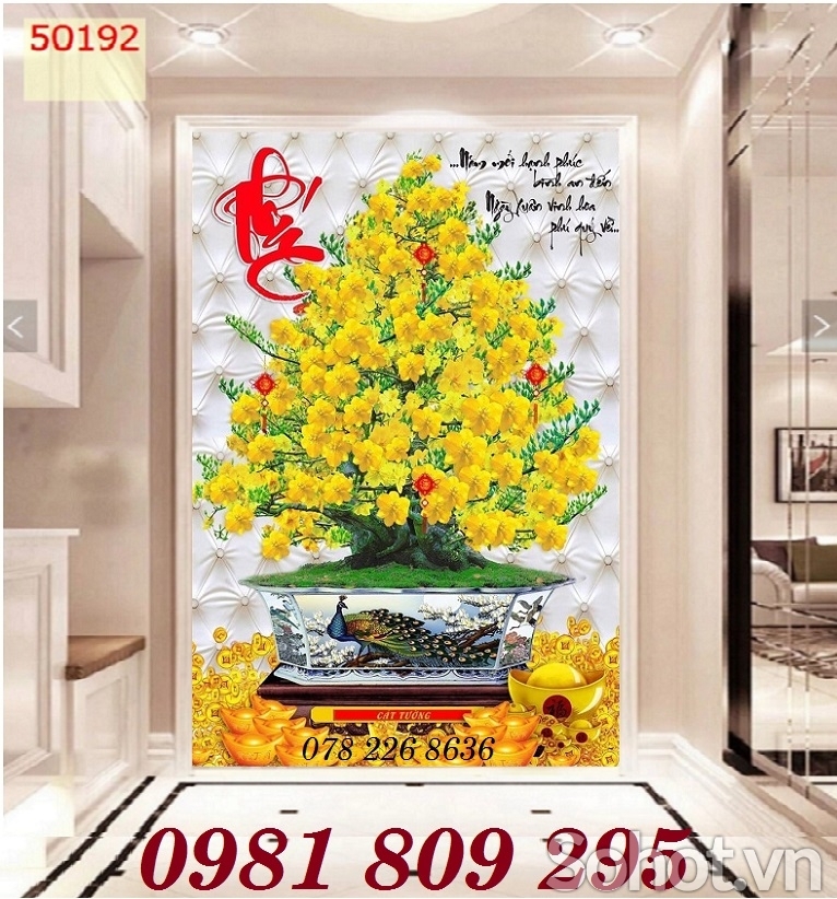 Tranh gạch ốp tường hiên sảnh hoa mai