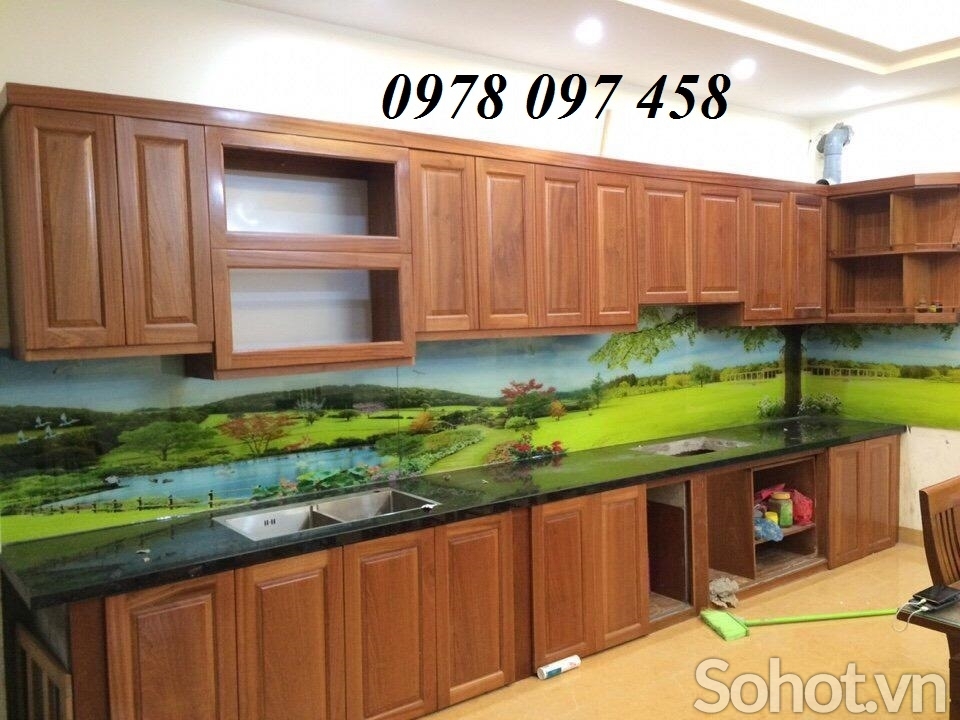 tranh kính phòng bếp