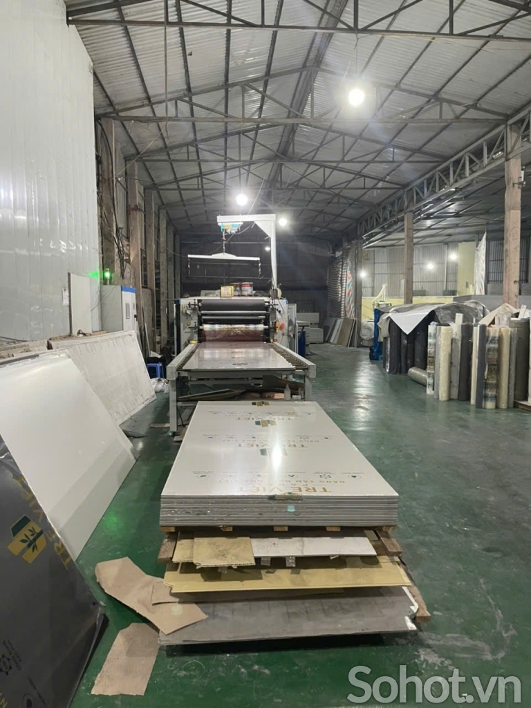 Nhà máy chuyên sản xuất tấm ốp than tre