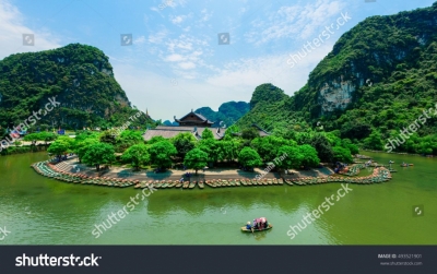 Mẫu tranh gạch 3d phong cảnh phòng khách - XC3
