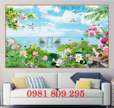 Gạch tranh ốp phòng khách hoa sen