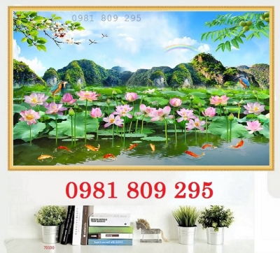 Gạch tranh hoa sen ốp tường