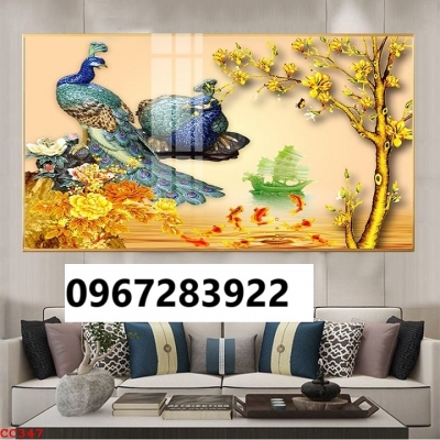 Gạch tranh đẹp chim công 3D