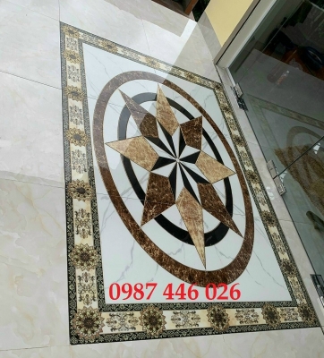 Gạch thảm chữ nhật khắc vàng lát hiên cửa