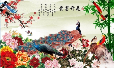 Gạch ốp tường 3D chim công