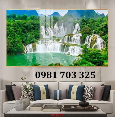 Gạch tranh thác nước trang trí