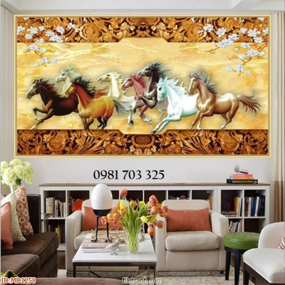 Tranh gạch phong thủy mã đáo thành công