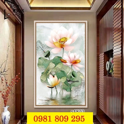 Tranh gạch hoa sen khổ đứng