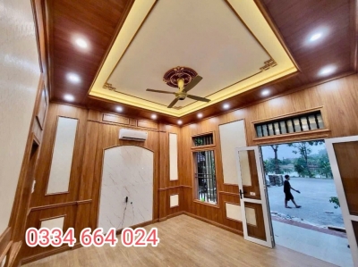 Tấm ốp tường trần nhà vân gỗ hoàn thiện Hà Nội