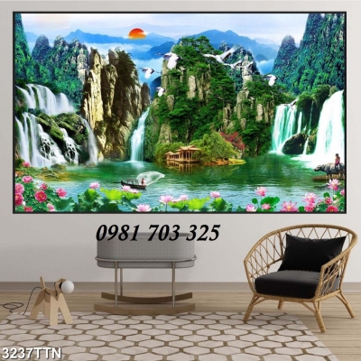 Tranh gạch men phong cảnh thác nước hữu tình