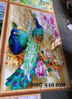 Gạch 3d tranh in chim công thực tế HP9772