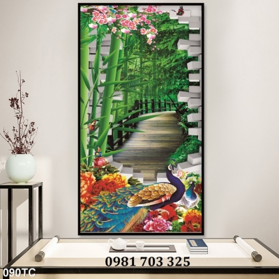 Tranh gạch khổ đứng chim công trang trí