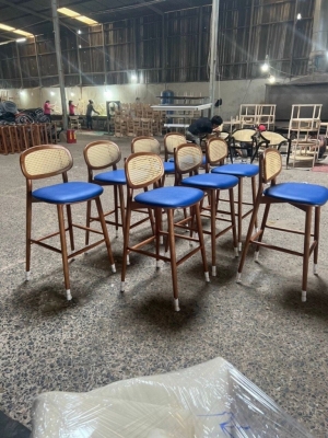 PLC bar lưng mây