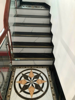 Gạch men họa tiết