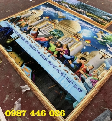 Gạch tranh thiên chúa
