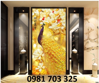 Gạch tranh khổ đứng đẹp chim công 3d