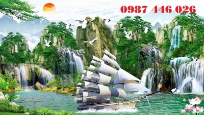 Gạch tranh thuận buồm xuôi gió