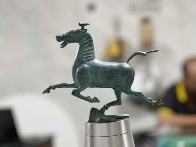 Tượng Mã Đạp Phi Yến