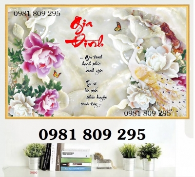 Tranh con công , gạch tranh ốp tường