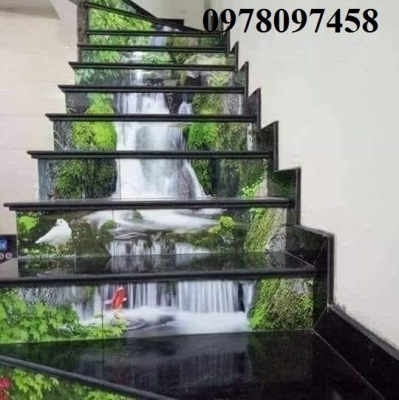 Tranh gạch men trang trí cầu thang