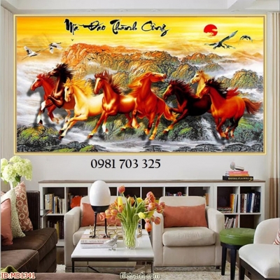 Tranh gạch phong thủy mã đáo thành công