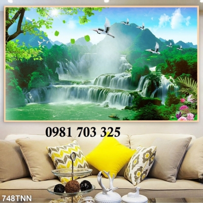 Tranh gachụ phong cảnh trang trí phòng khách