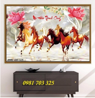 tranh gạch phong thủy bát mã