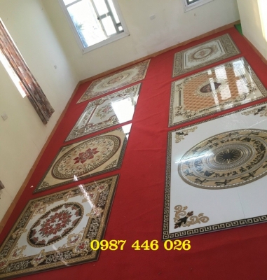 Gạch thảm nền nhà khắc vàng