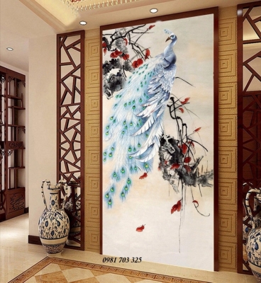 Gạch tranh khổ đứng đẹp chim công 3d