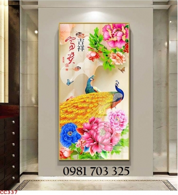 Tranh gạch phong thủy chim công 3D khổ đứng